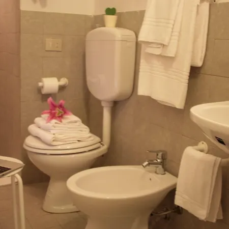 Gasthof Golden Piazza Di Spagna