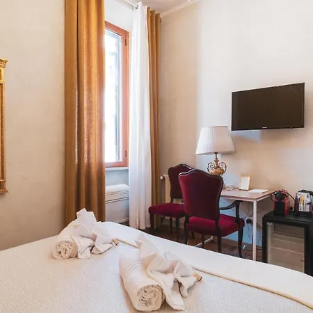 ゲストハウス Golden Piazza Di Spagna 3*